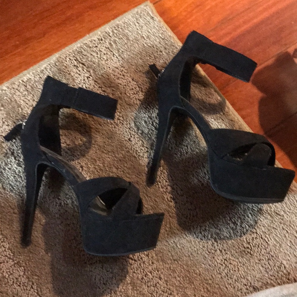 Platform heels